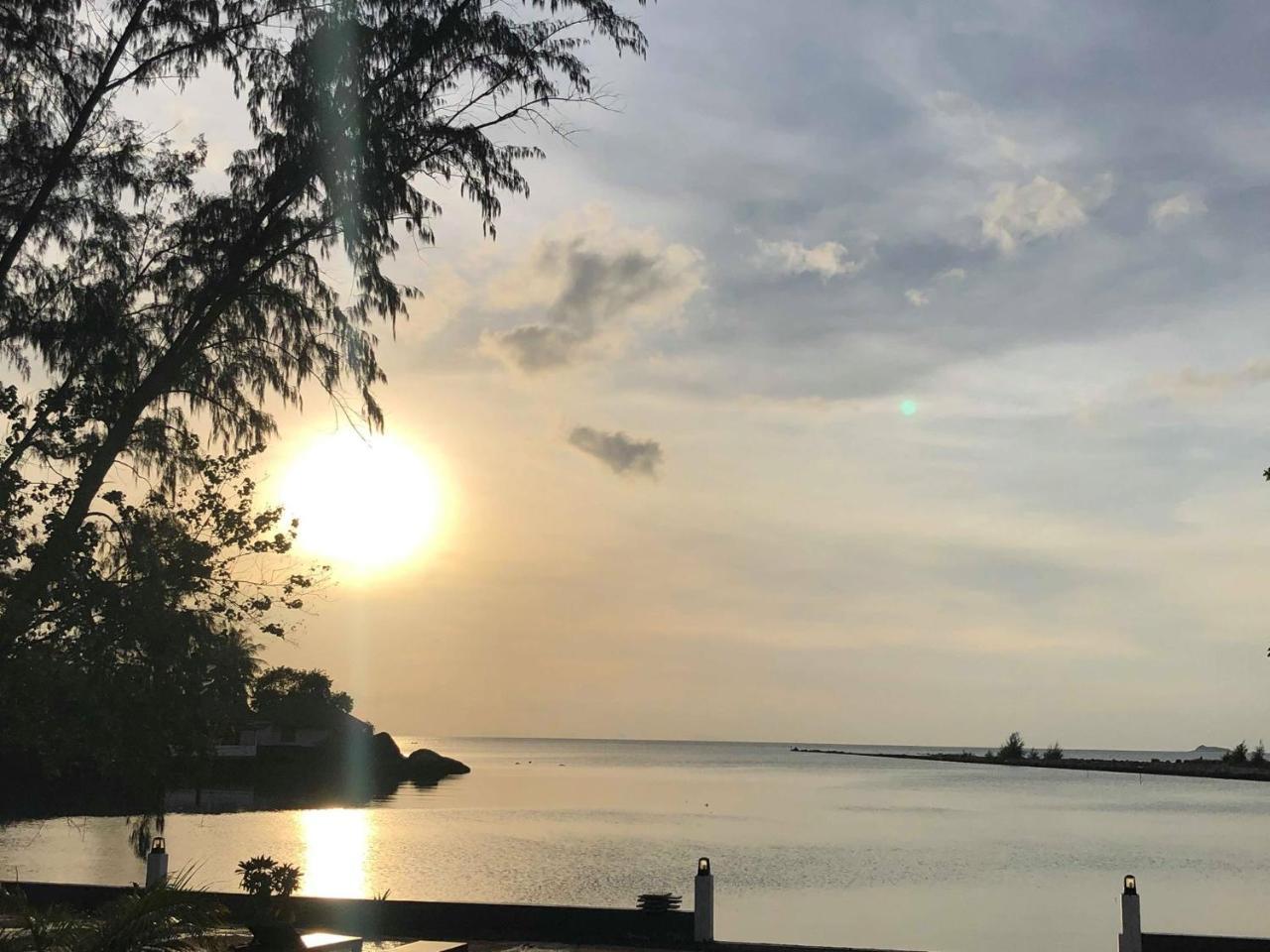 Wok Tum The Seaside Resort Koh Phangan מראה חיצוני תמונה